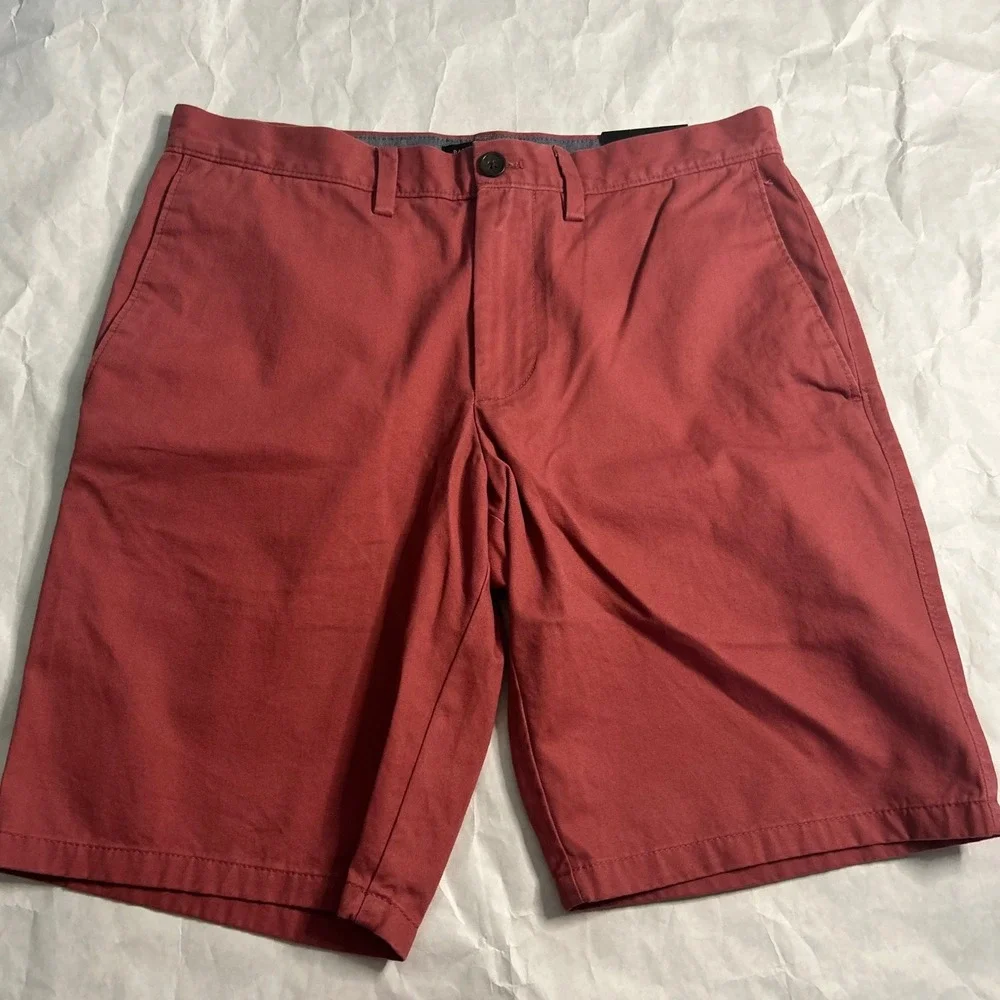 Banana Republic Aiden Mens Shorts Size 31 Red Casual Chino